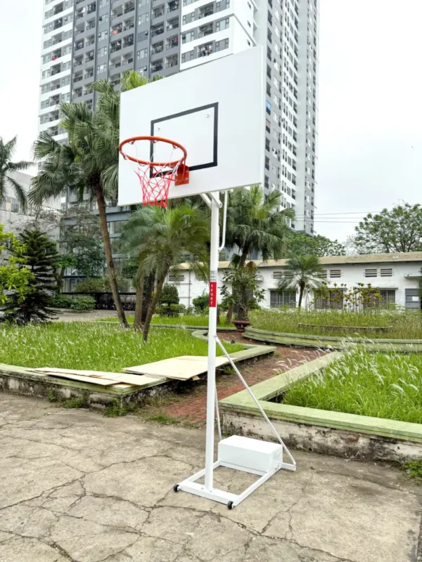 Trụ bóng rổ tiểu học TG 01 2 doi tuong phu hop tru bong ro tieu hoc tg 01